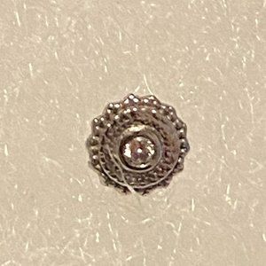 BVLA Afghan round Nostril White Gold White Diamond